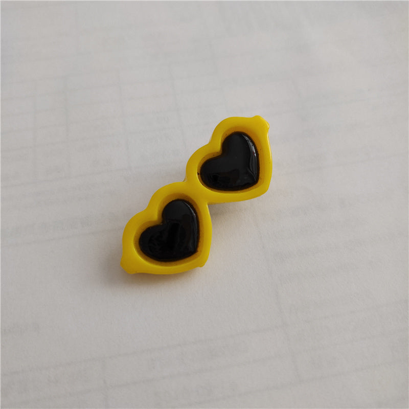 Pet glasses hair clip